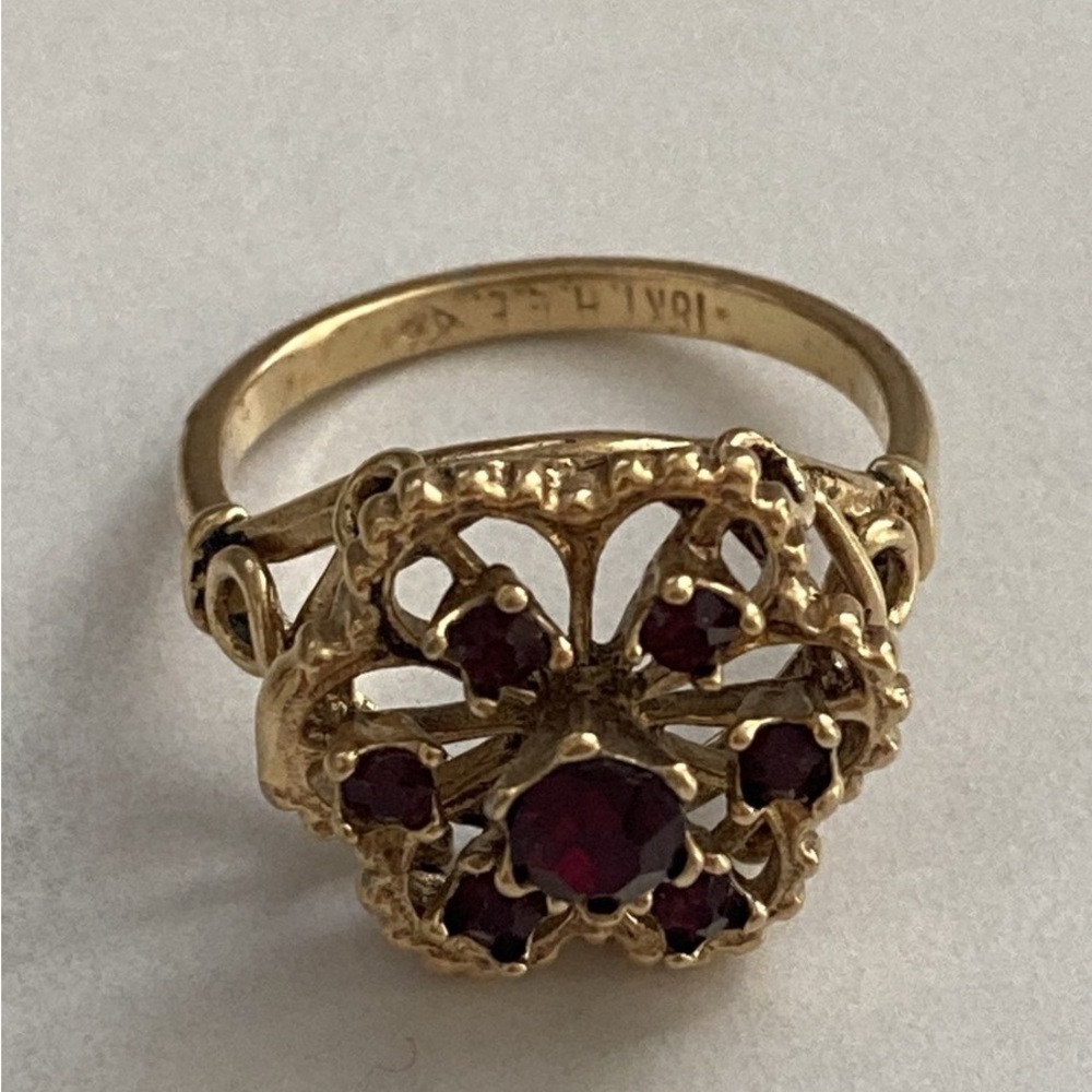 VINTAGE 18K HGE HEAVY GOLD ELECTROPLATE RING FLOWER GARNET SIZE 6.75